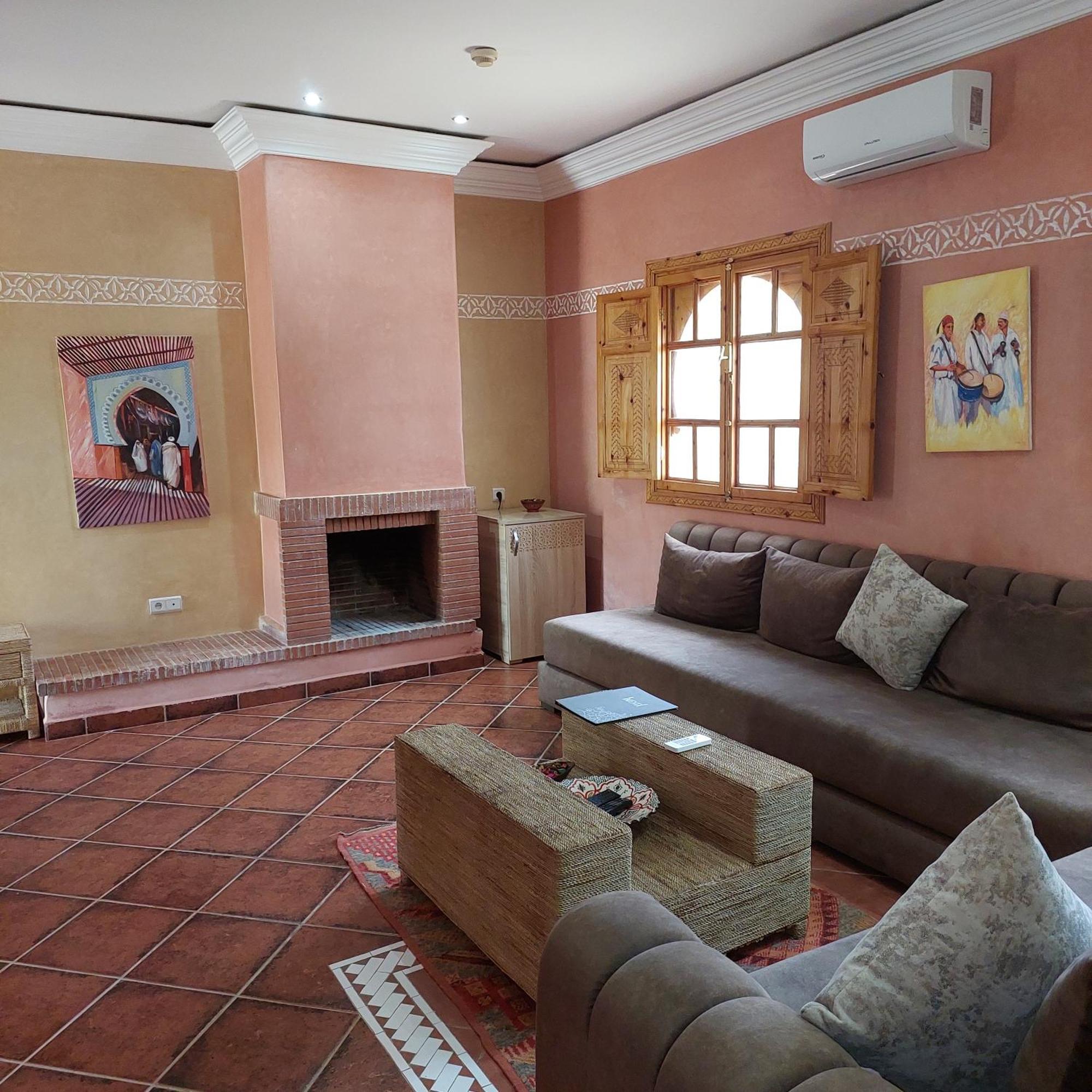 Chez Mamouchthka Bed & Breakfast Ourika Exterior foto