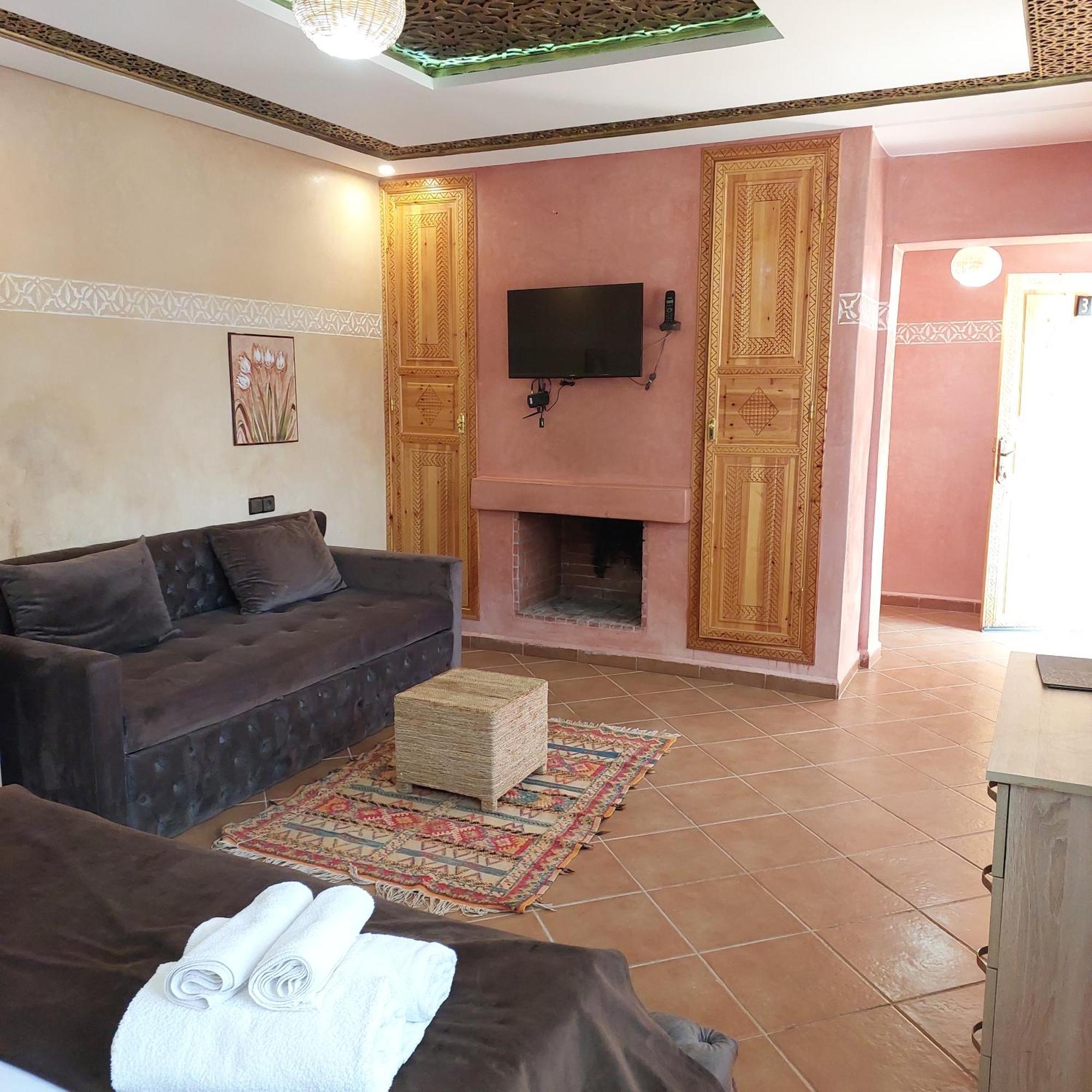 Chez Mamouchthka Bed & Breakfast Ourika Exterior foto