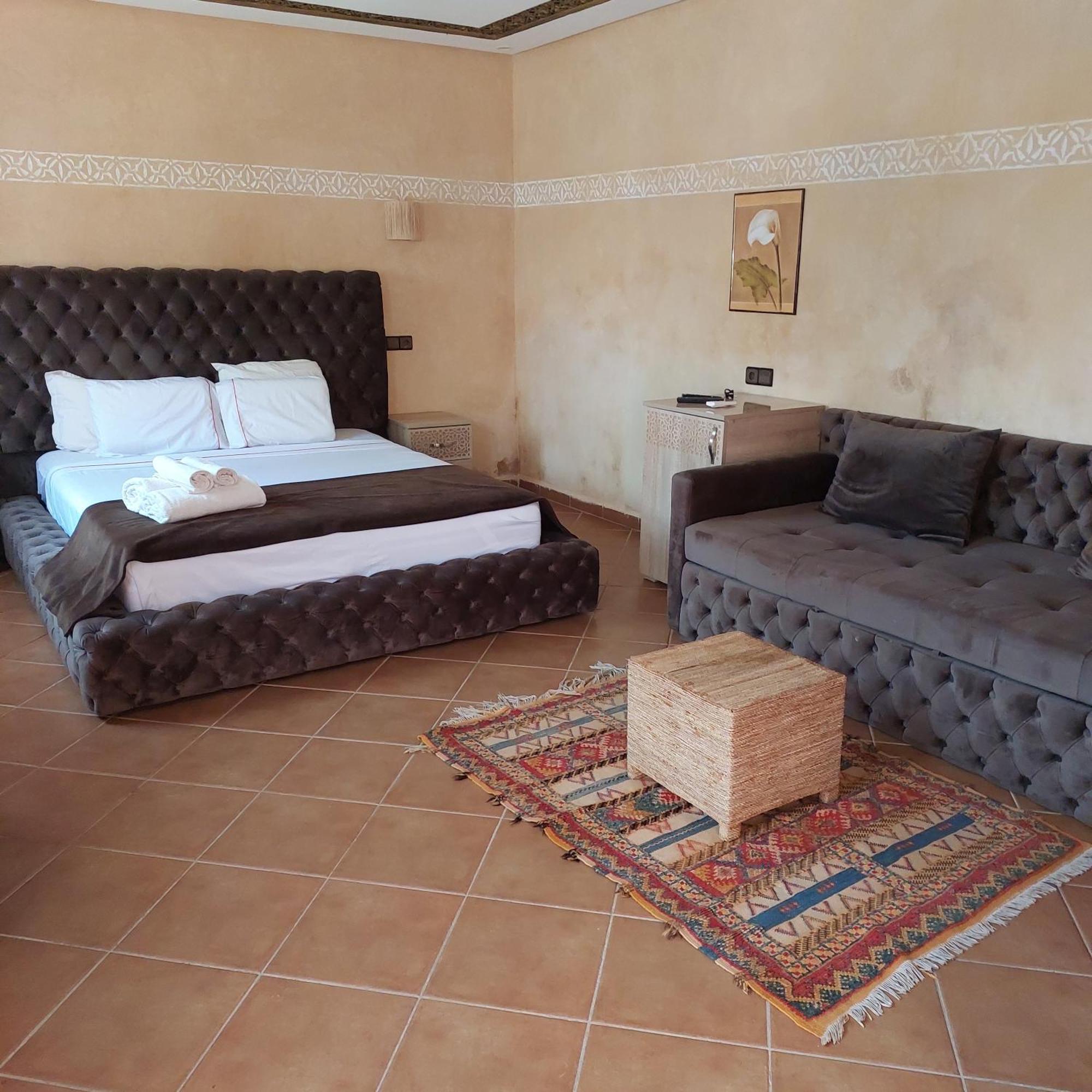 Chez Mamouchthka Bed & Breakfast Ourika Exterior foto