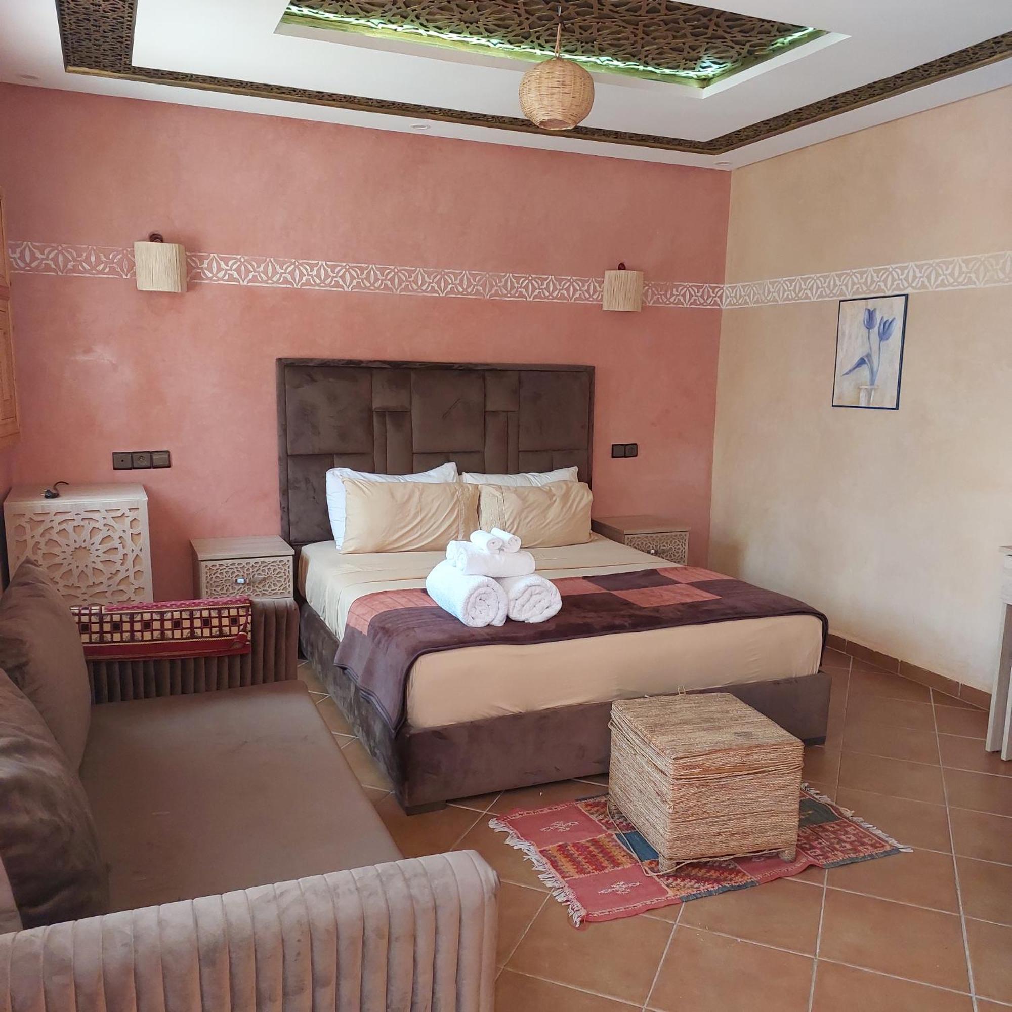 Chez Mamouchthka Bed & Breakfast Ourika Exterior foto